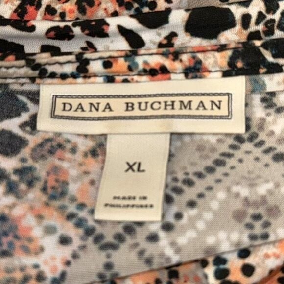 Dana Buchman Womens XL Sleeveless Animal Print Wrap Blouse Polyester - Picture 2 of 7